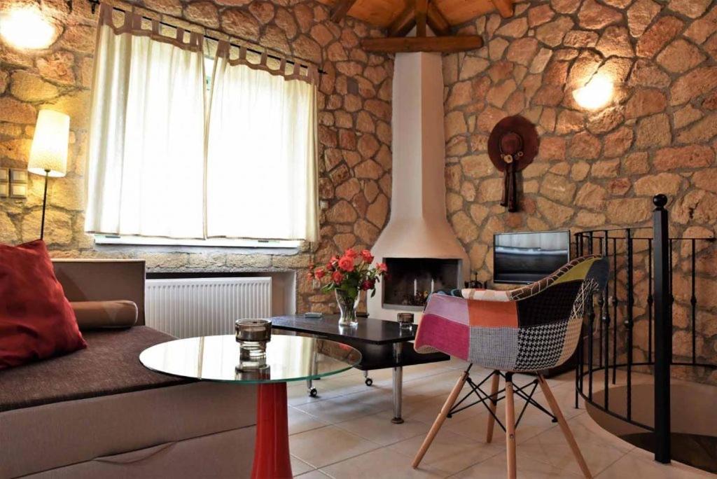 Messinian Horizons Apartment Marathopoli Bagian luar foto