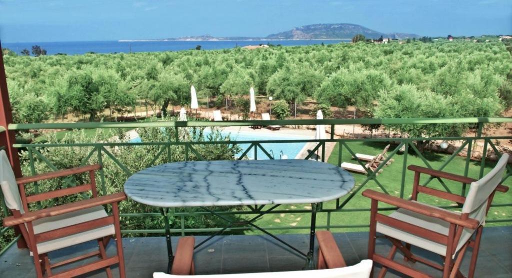 Messinian Horizons Apartment Marathopoli Bagian luar foto