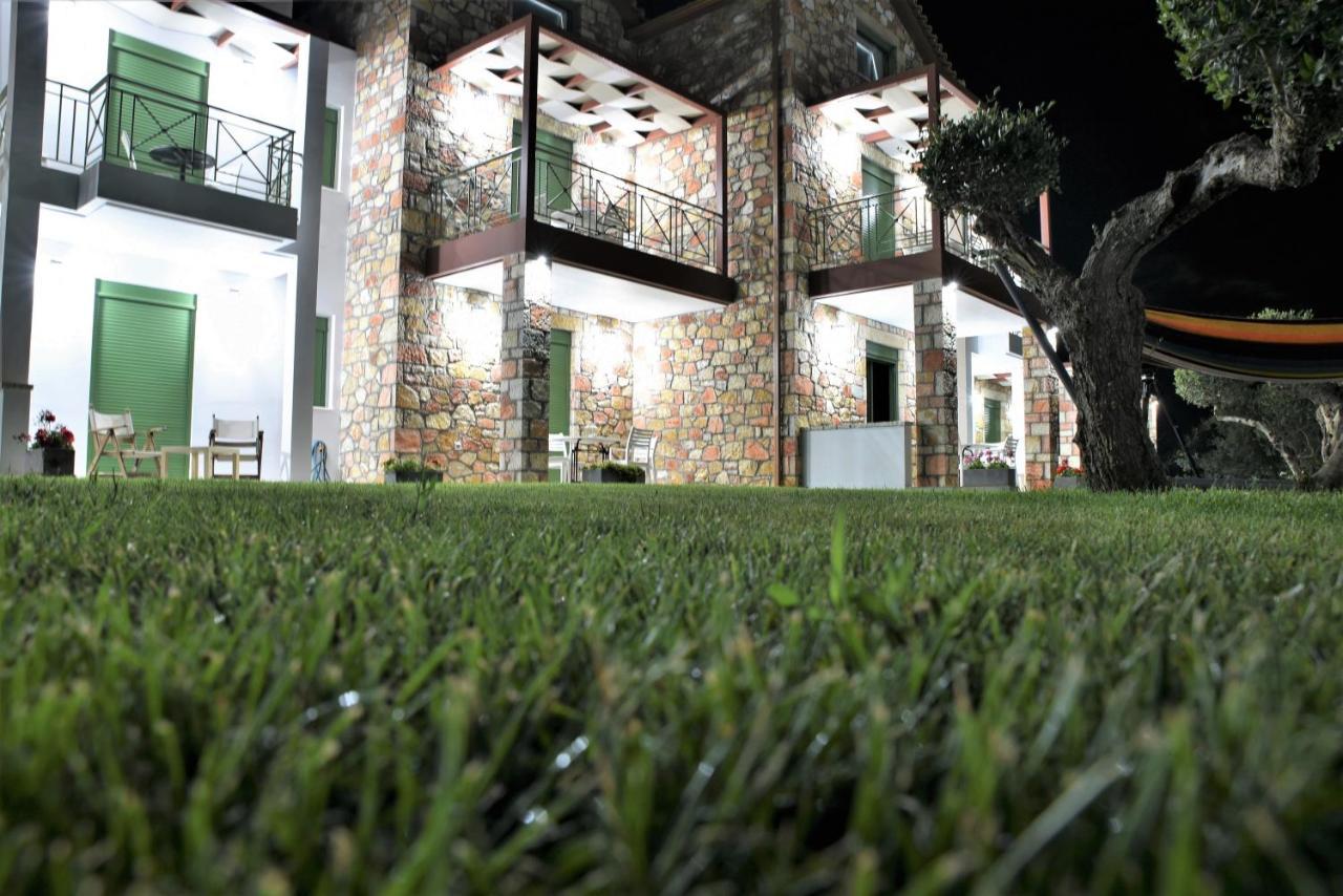 Messinian Horizons Apartment Marathopoli Bagian luar foto